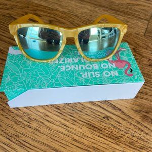 Goodr sunglasses Gold frame, blue lens